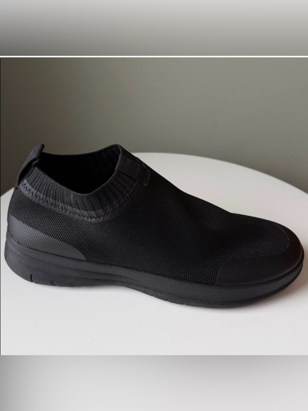 FitFlop Uberknit slip-on high top sneakers Men’s size 9 /42